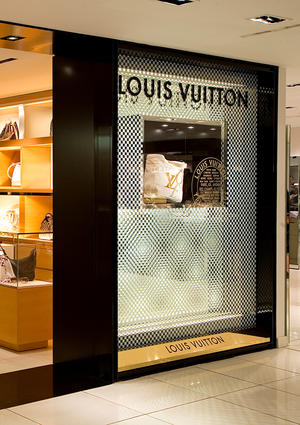 Louis Vuitton 
